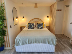 Stylish Studio Apartment, Holiday Resort, With View, Pool, Spa , Sauna